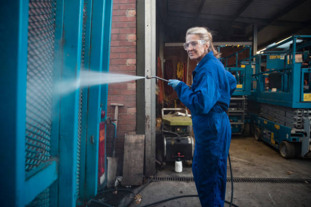 Best Rust Removal  in Pleasantdale, NJ